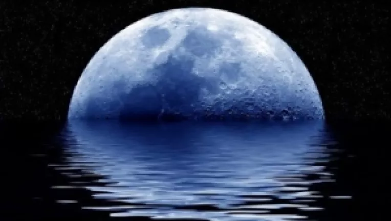 Americanii au descoperit apa magmatica pe Luna