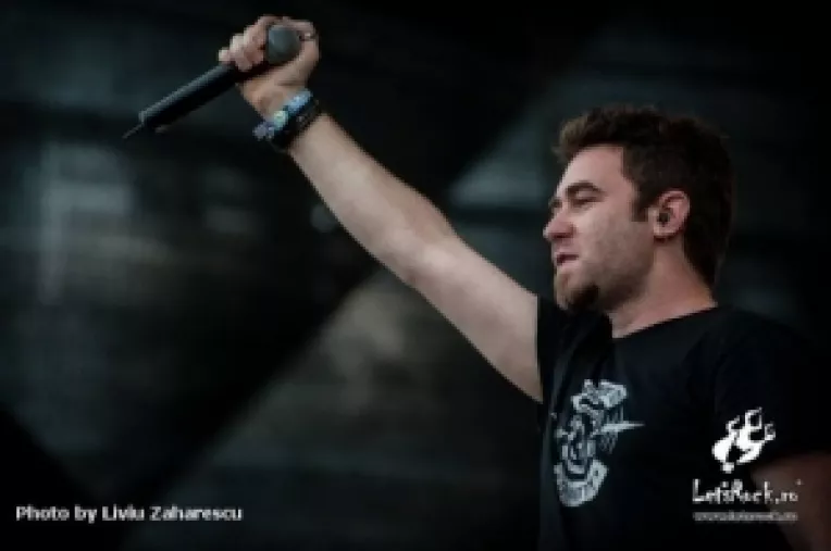 Andrei Galut, solistul trupei care concerta in clubul Colectiv, este la terapie intensiva