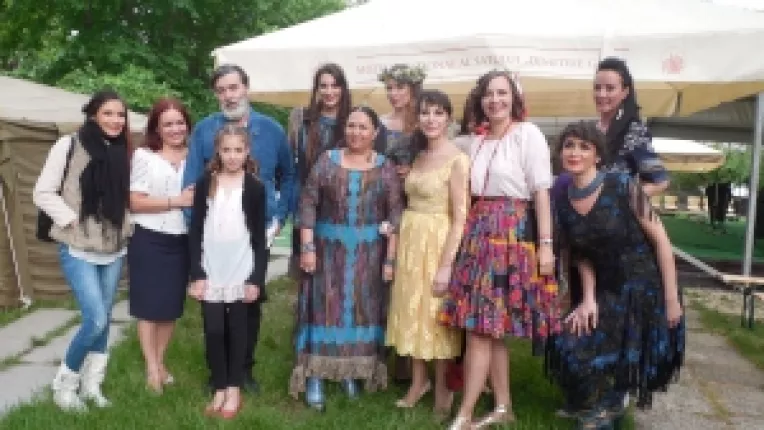 Colectia Albastru de Voronet a Lizei Panait, prezentata la Muzeul Satului, care a sarbatorit 80 de ani de la infiintare