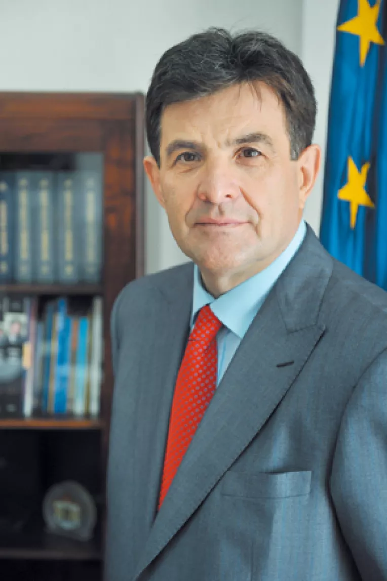 Dilemele lui Octavian Stireanu