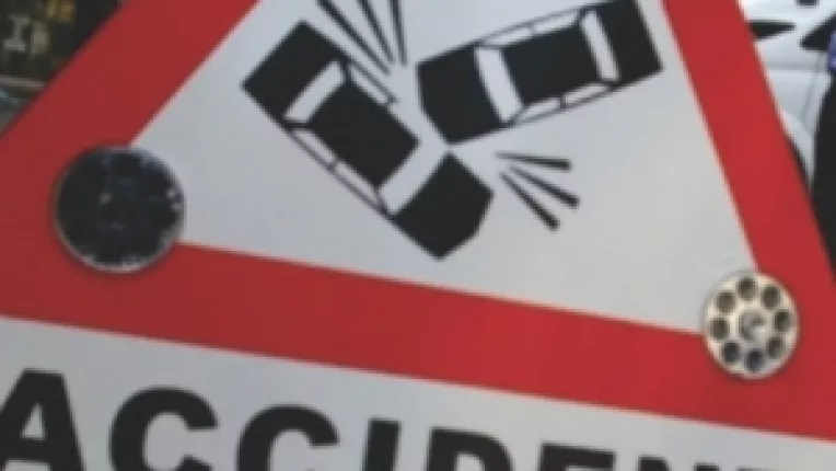 Grav accident de circulatie pe DN1, intre Brasov si Fagaras, soldat cu 4 morti si 22 de raniti