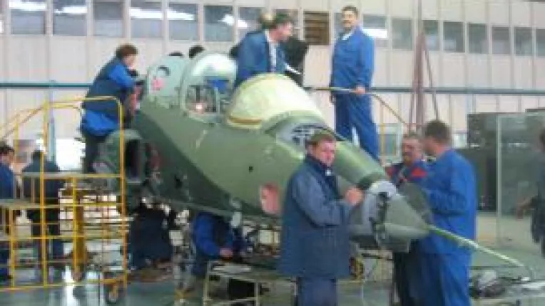 Italienii pot produce IAR-99 pana in 2014