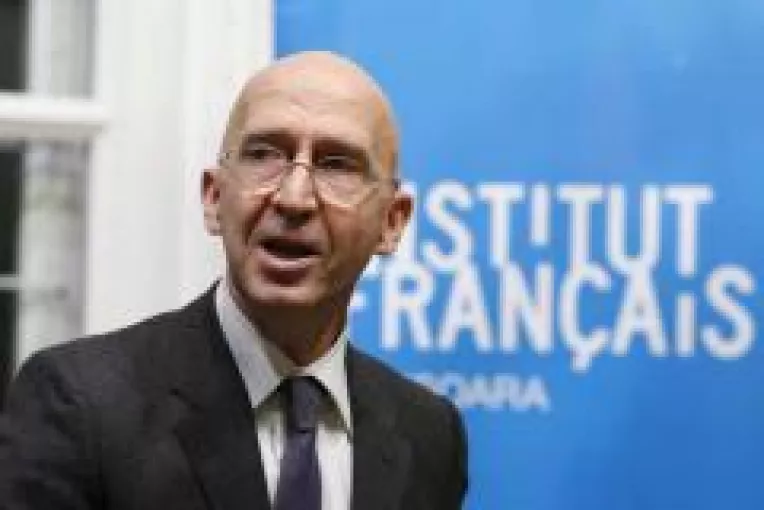Jurnalul National il declara OMUL ZILEI pe Philippe Gustin, Ambasadorul Frantei in Romania