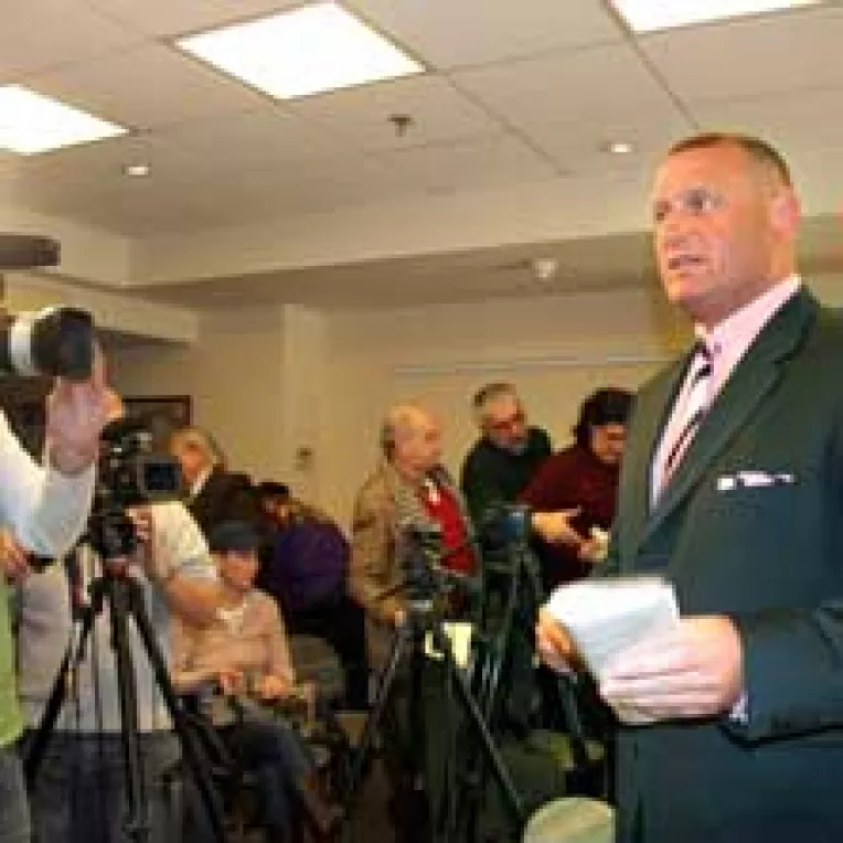 Liberalul Catarama cere un premier democrat