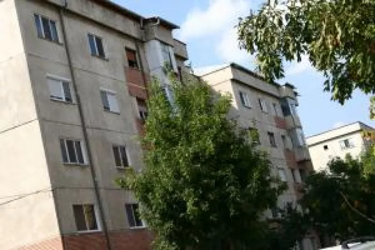 Piata imobiliara este in continuare blocata