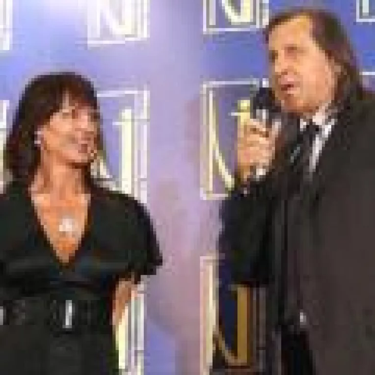 PSD ii vrea pe Nadia Comaneci si Ilie Nastase pentru alegerile uninominale